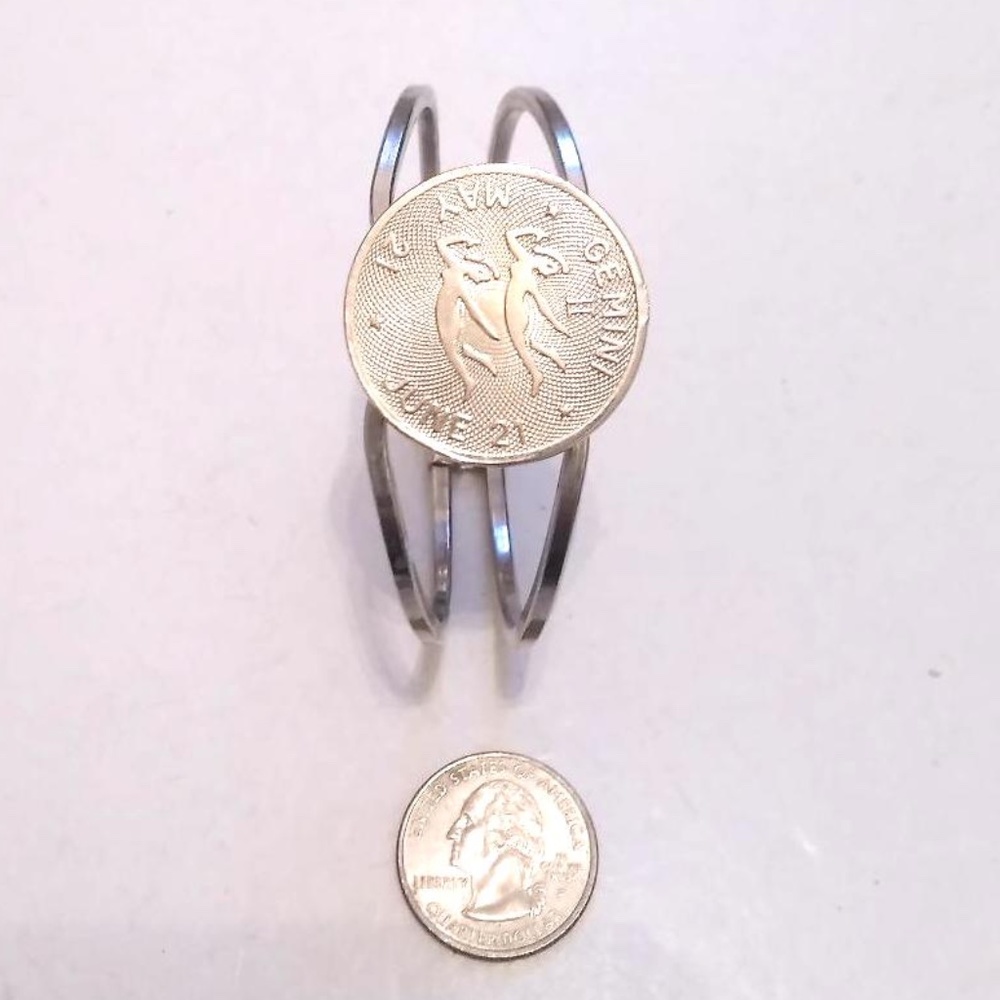 Gemini Bracelet 2 1/4"